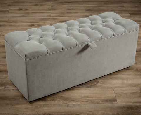 Chesterfield Blanket Box